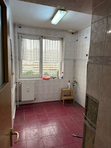 Colentina chiar la metrou Obor, 2 camere decomandat